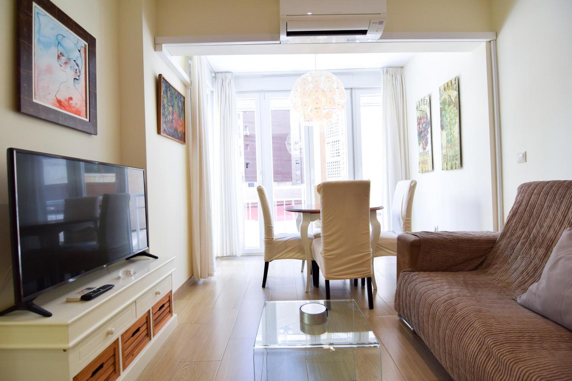 Malagueta Beachside Charm Apartment Malaga Exterior photo